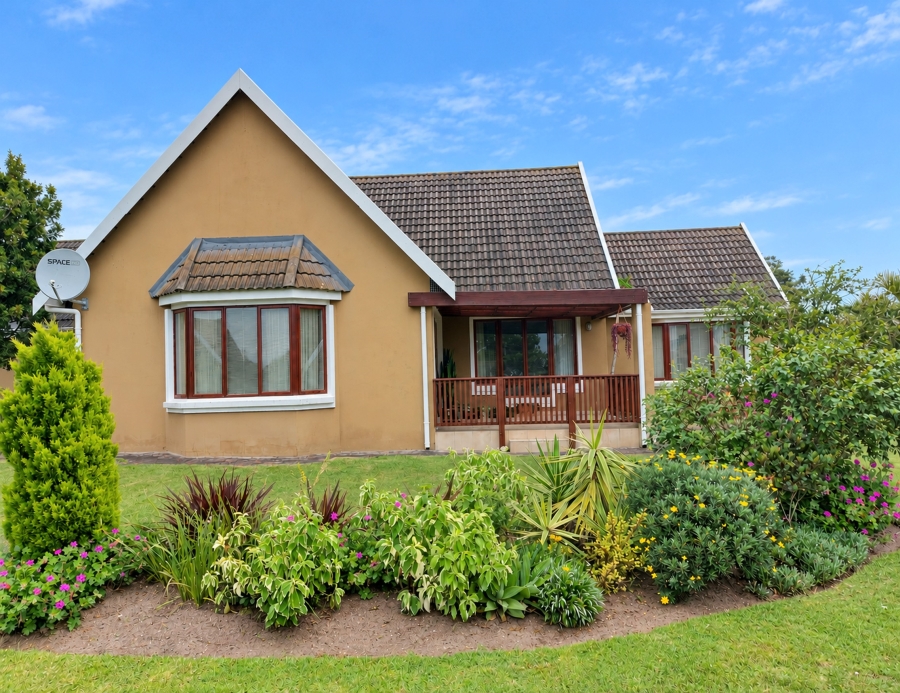3 Bedroom Property for Sale in The Island Western Cape